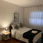 Quartos Em Vila No Itaim Bibi